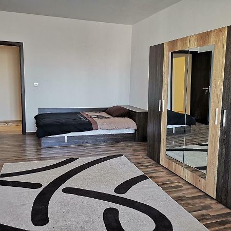 Tora Mora Apartment Varna Exterior foto