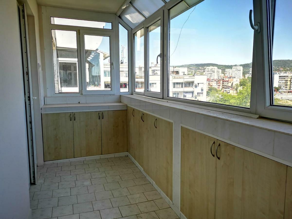 Tora Mora Apartment Varna Exterior foto